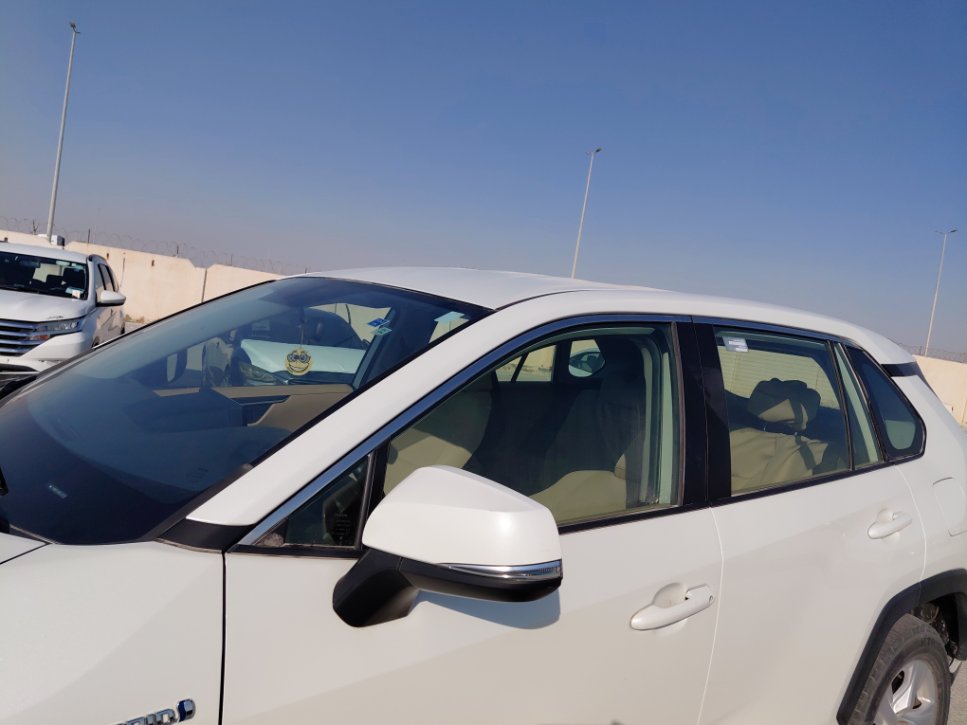 Toyota RAV4 LE 2 HEV SPORTS  2021 image