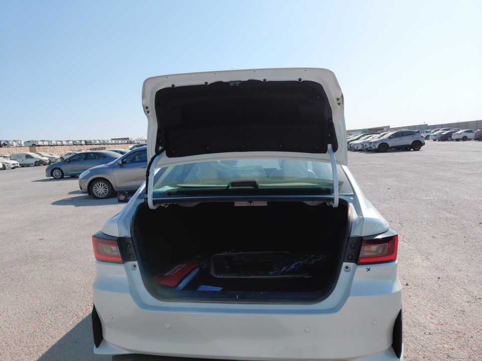 Toyota Yaris SD Y  2023 image