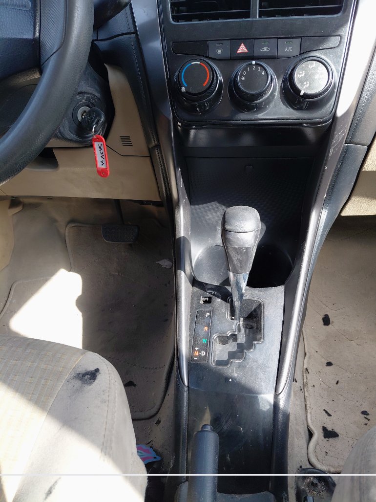 تويوتا يارس SD Y FLT 2021 image