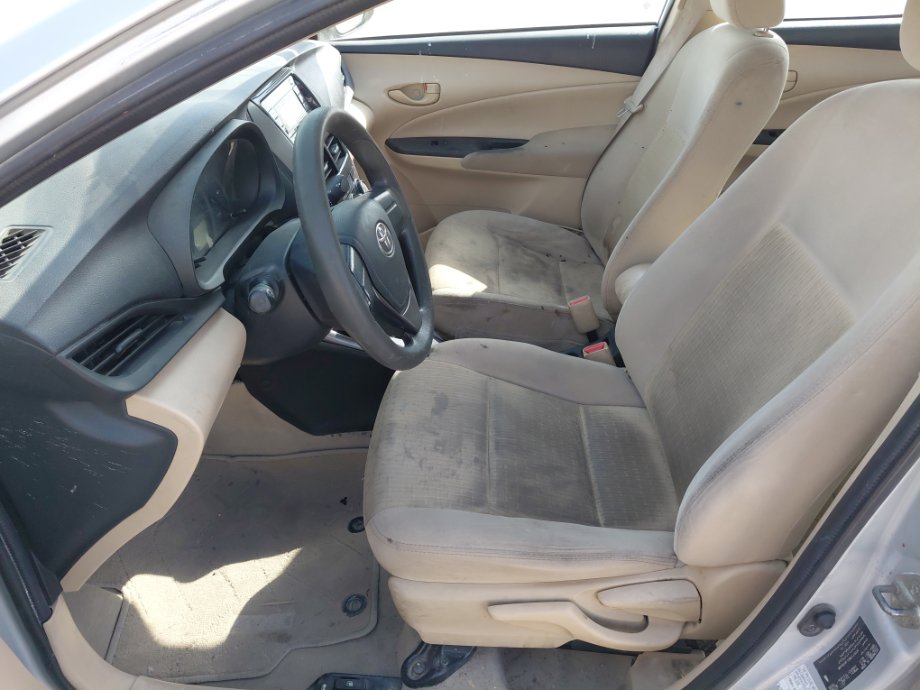 تويوتا يارس SD Y FLT 2021 image