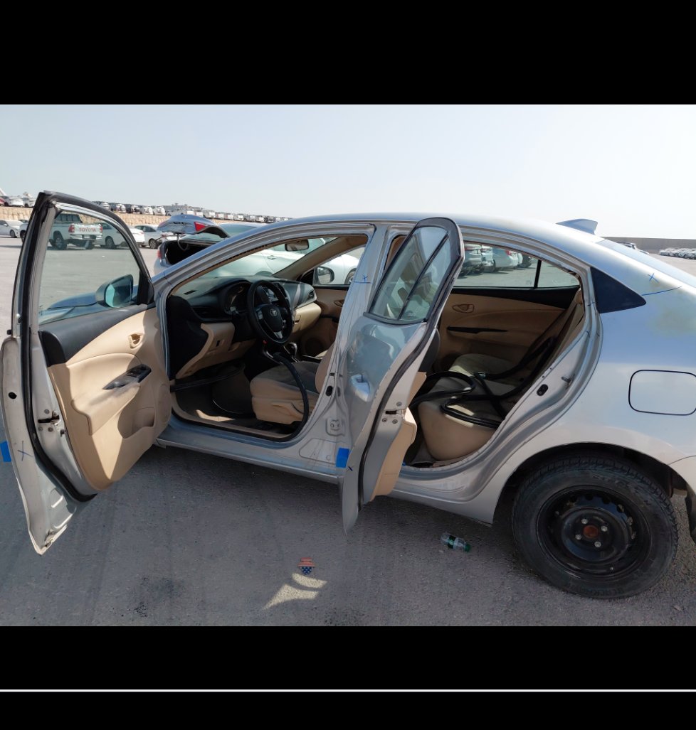 تويوتا يارس SD Y FLT 2021 image