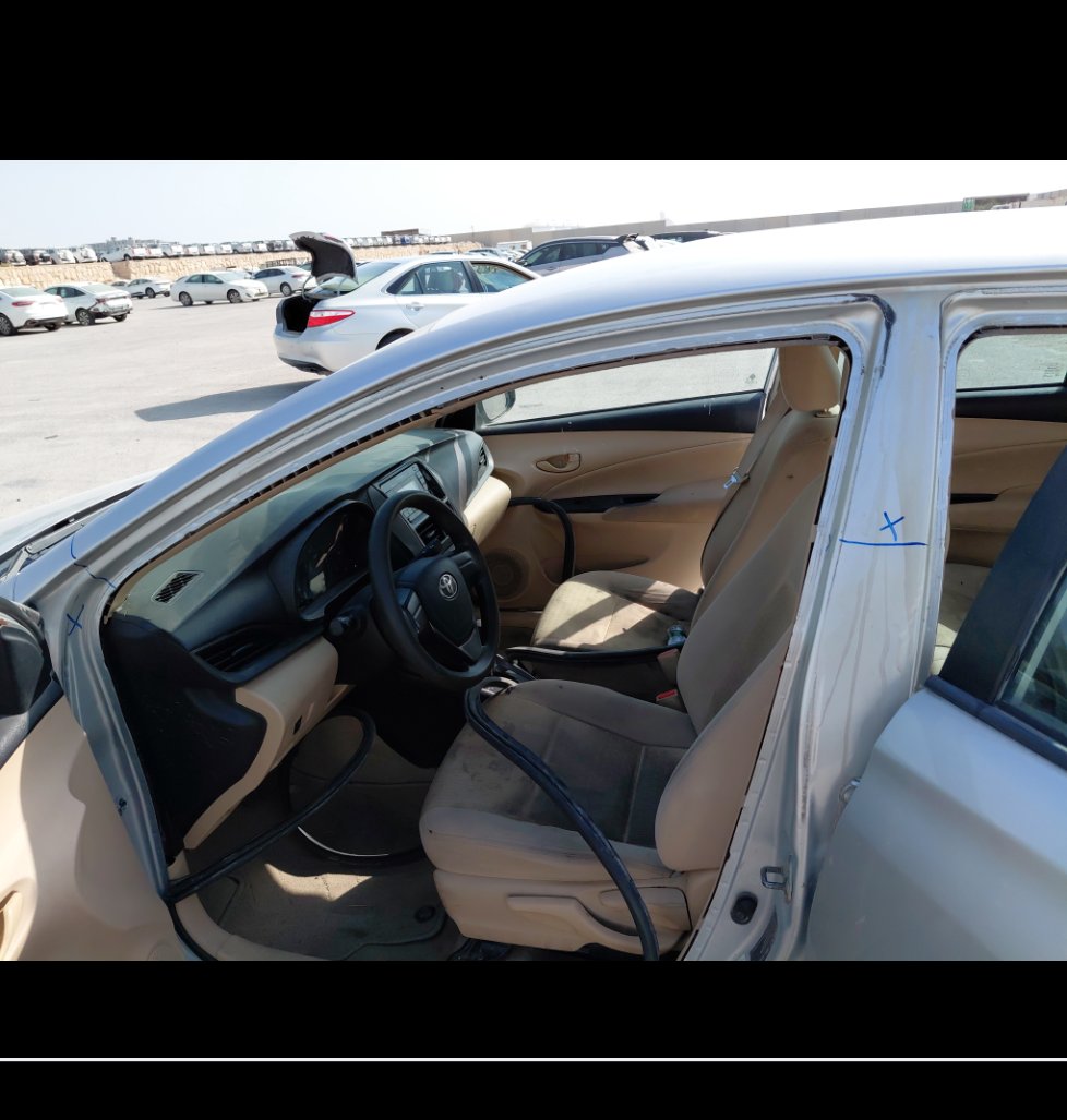 تويوتا يارس SD Y FLT 2021 image