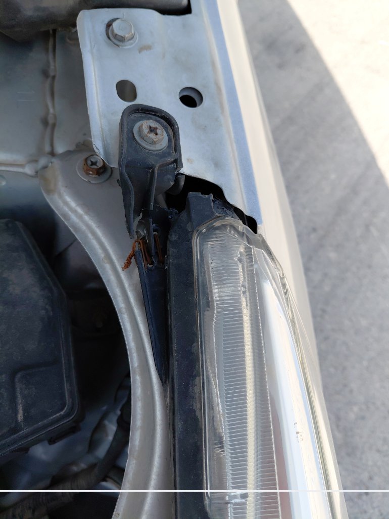 تويوتا يارس SD Y FLT 2021 image