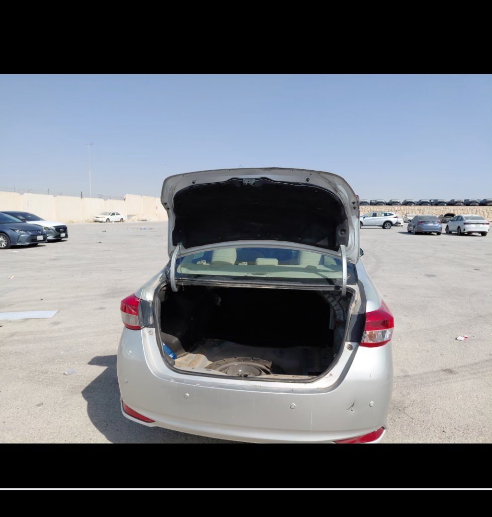 تويوتا يارس SD Y FLT 2021 image