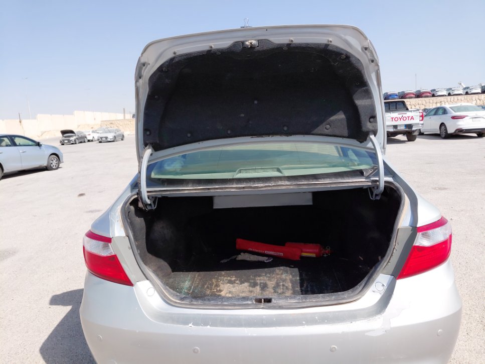 Toyota Camry GL 2016 image