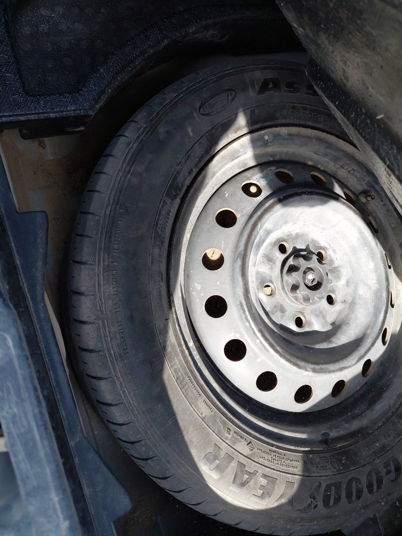 Toyota Camry GL 2016 image