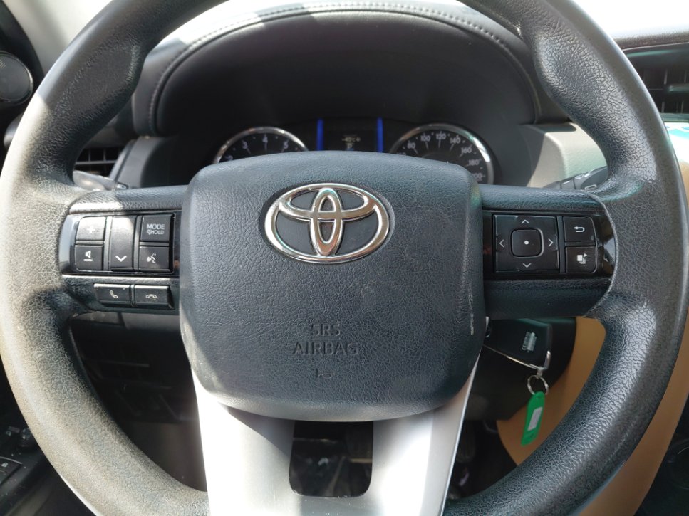 Toyota Fortuner GX2 2019 image