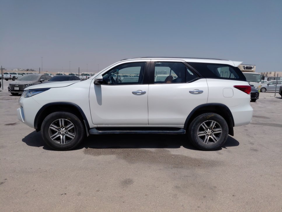 Toyota Fortuner GX2 2019 image