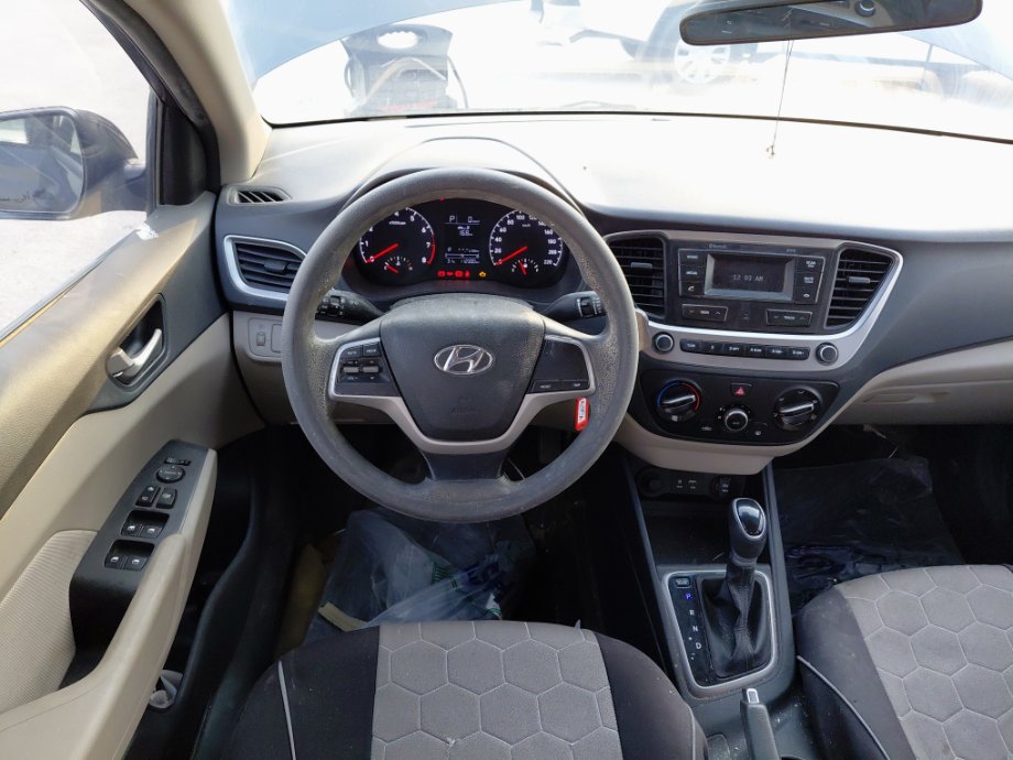 هيونداي أكسنت GL BASE 2020 image