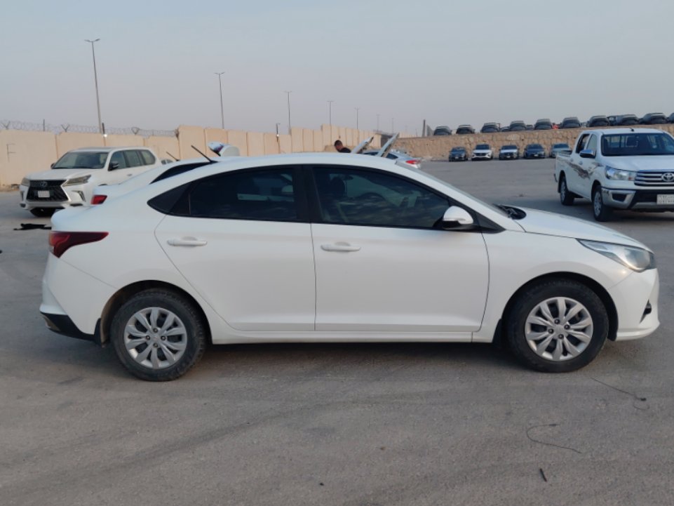 هيونداي أكسنت GL 2023 image