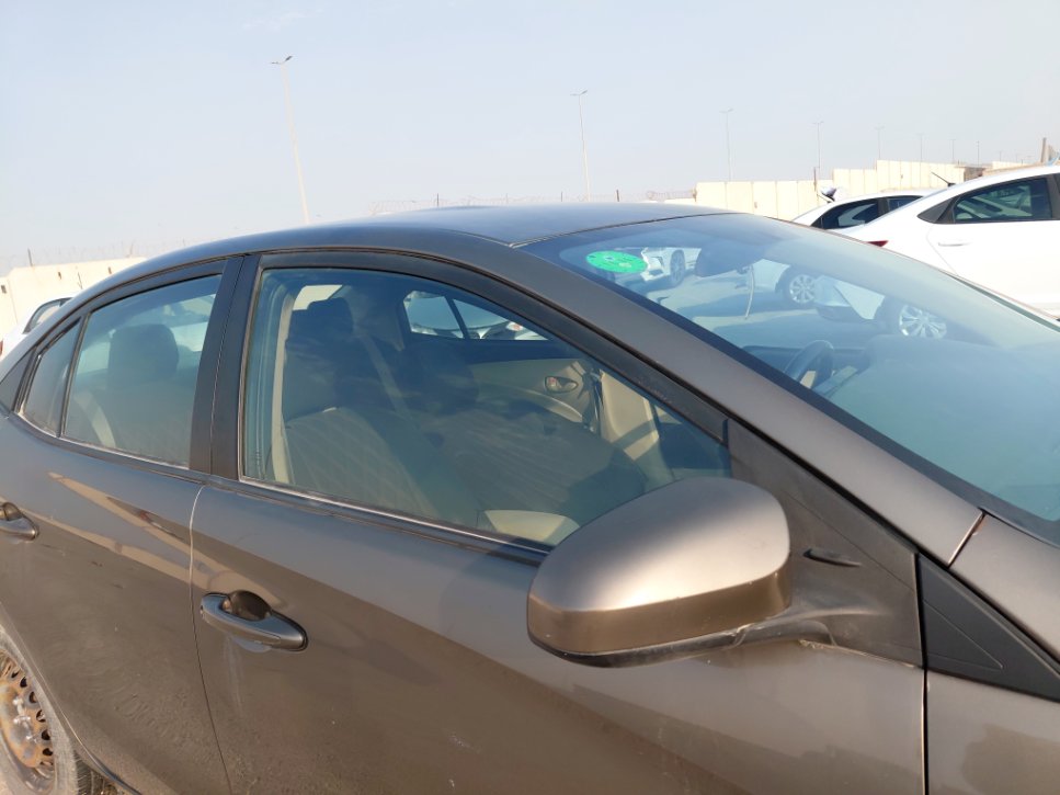 تويوتا يارس SD Y 2018 image