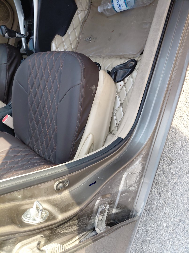 تويوتا يارس SD Y 2018 image