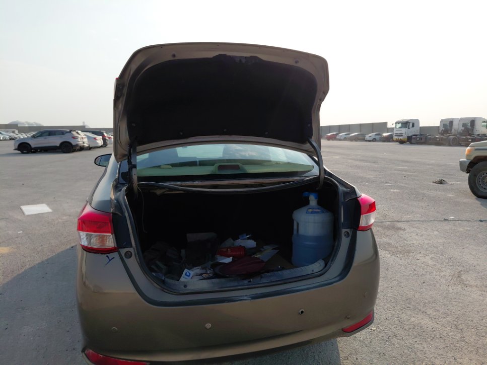 تويوتا يارس SD Y 2018 image