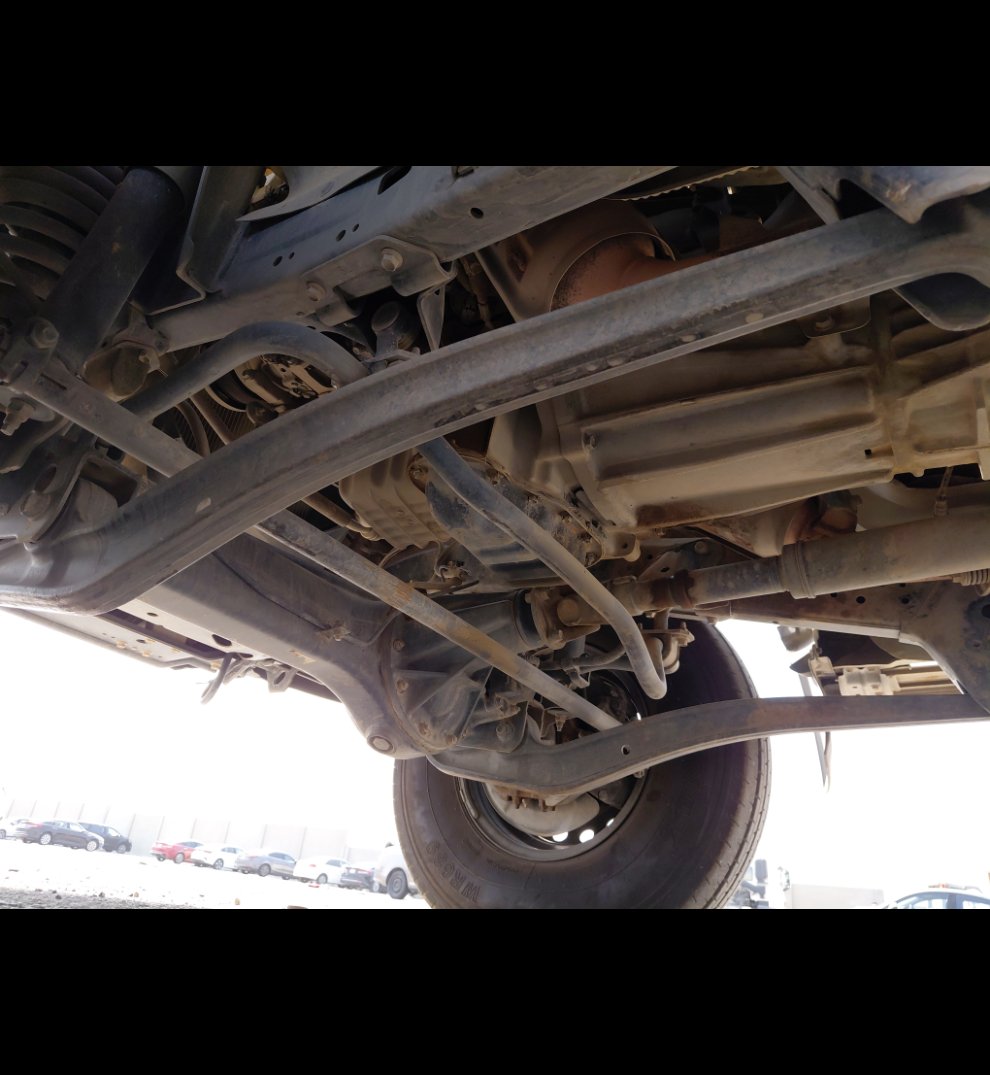 تويوتا لاند كروزر بيك أب LC70 DLX 2016 image