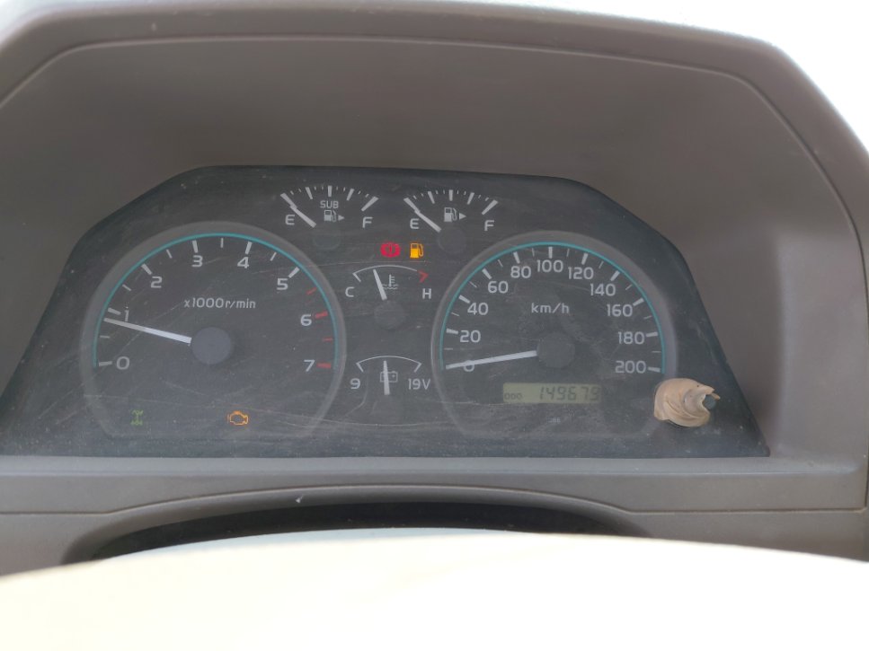 تويوتا لاند كروزر بيك أب LC70 DLX 2016 image