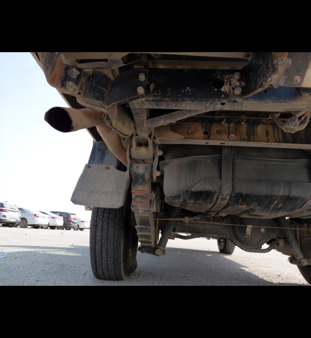 تويوتا لاند كروزر بيك أب LC70 DLX 2016 image