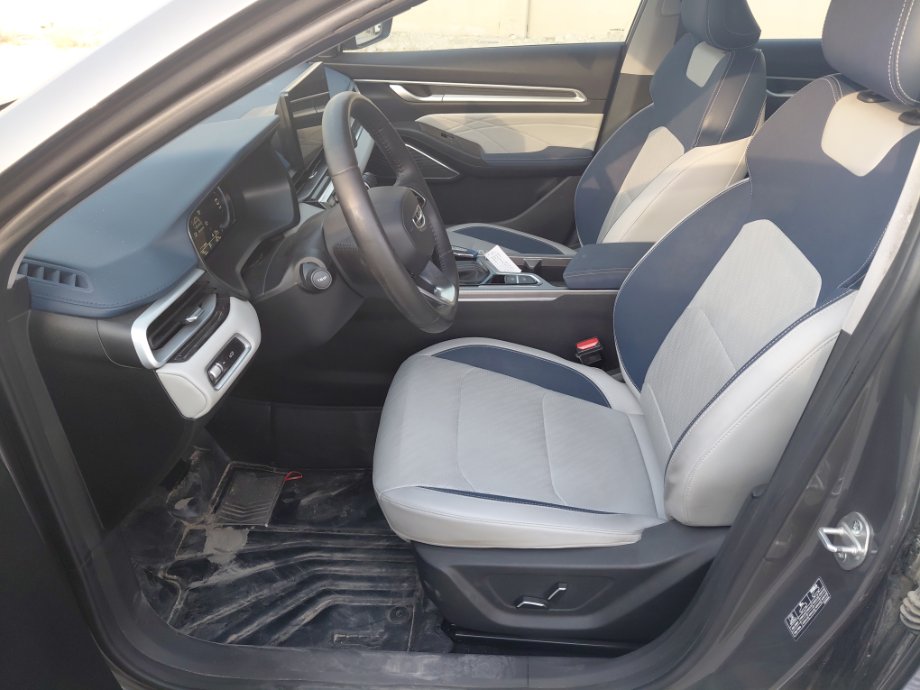 Geely Emgrand LUX 2024 image