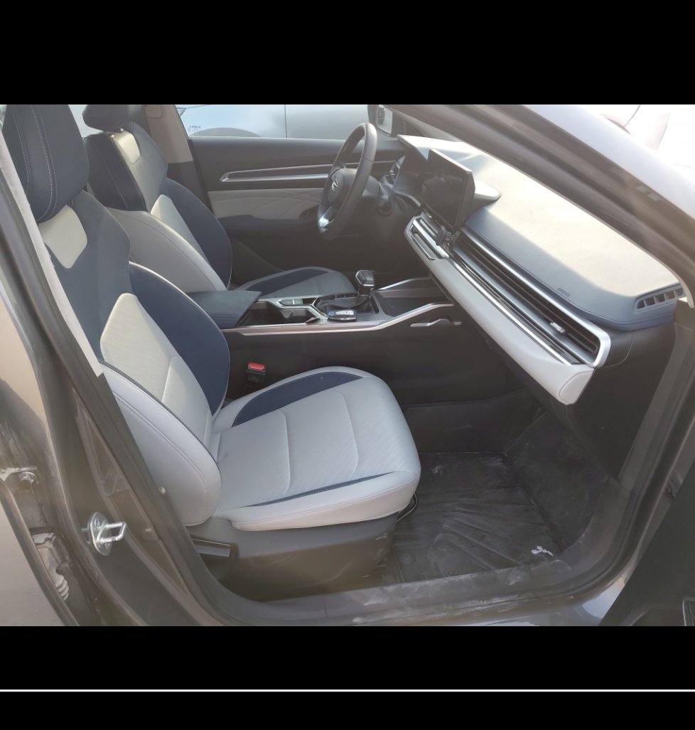 Geely Emgrand LUX 2024 image