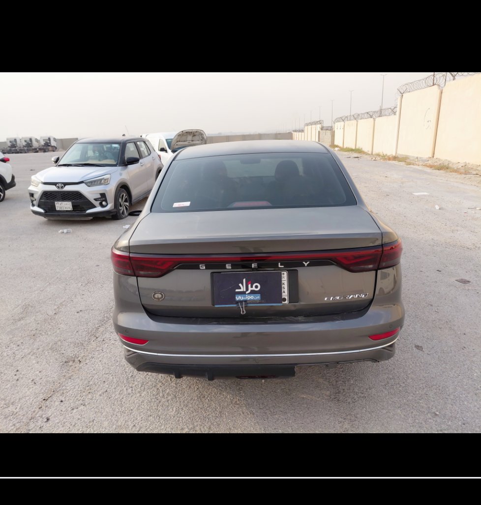 Geely Emgrand LUX 2024 image