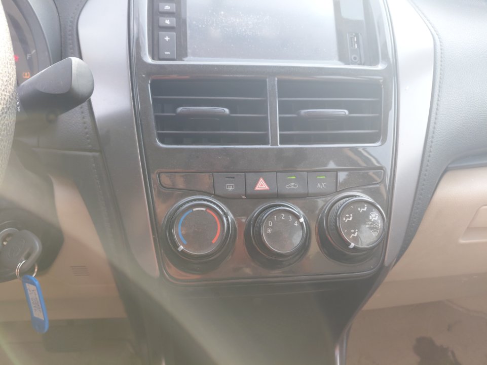 تويوتا يارس SD Y PLUS  2021 image