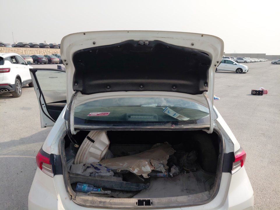 Toyota Corolla XLI -  تالف  2020 image