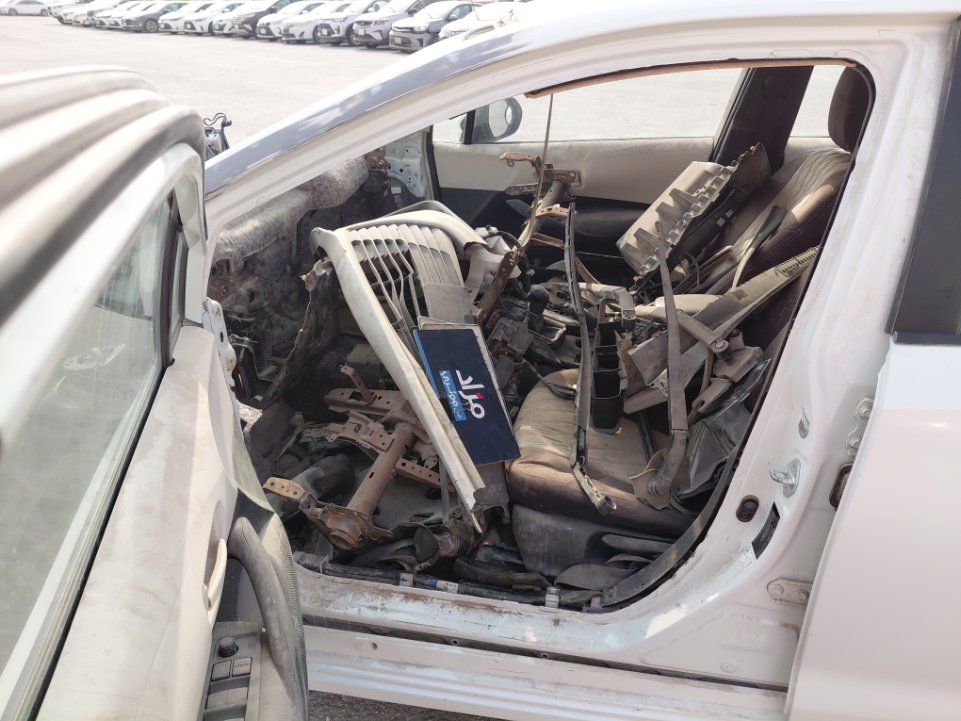 Toyota Corolla XLI -  تالف  2020 image