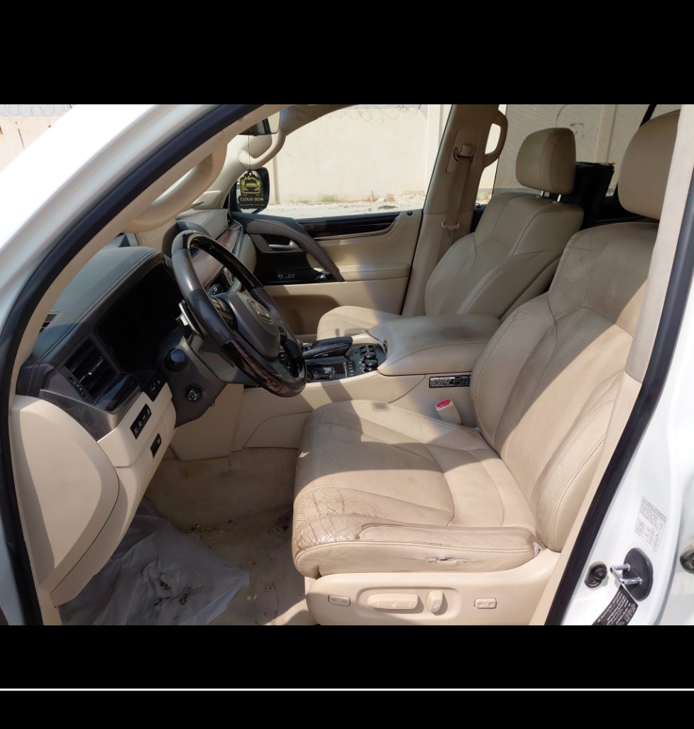 Lexus LX 570 2019 image