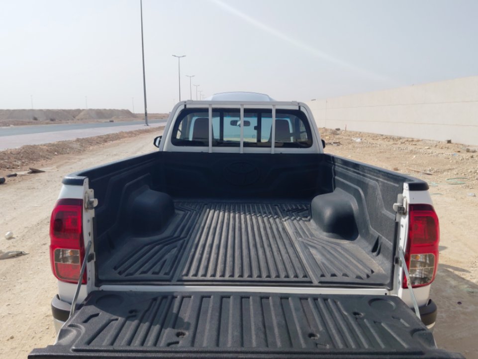 تويوتا هايلكس  2023 image