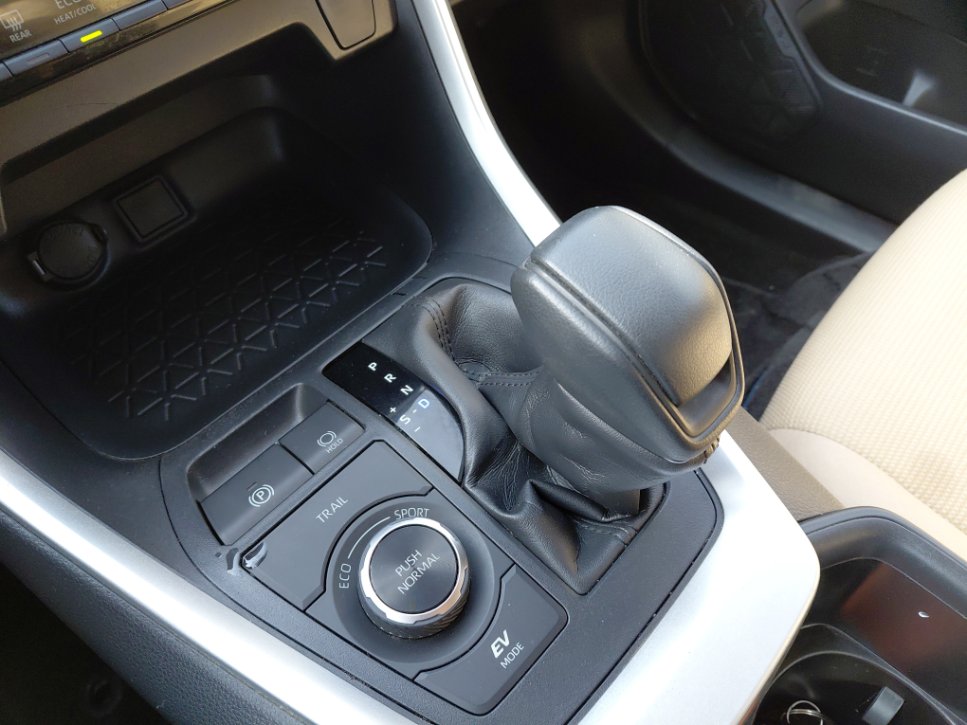 تويوتا راف فور LE HEV 4X4 2022 image