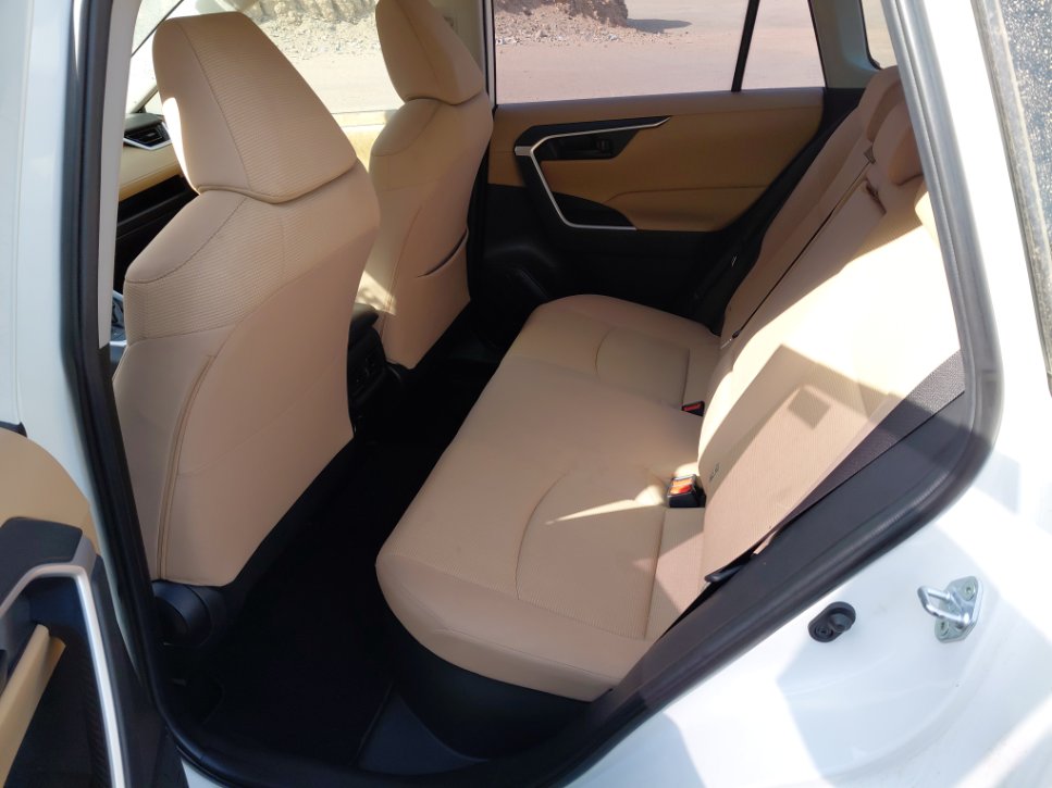 تويوتا راف فور LE HEV 4X4 2022 image