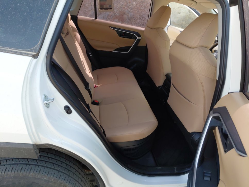 تويوتا راف فور LE HEV 4X4 2022 image