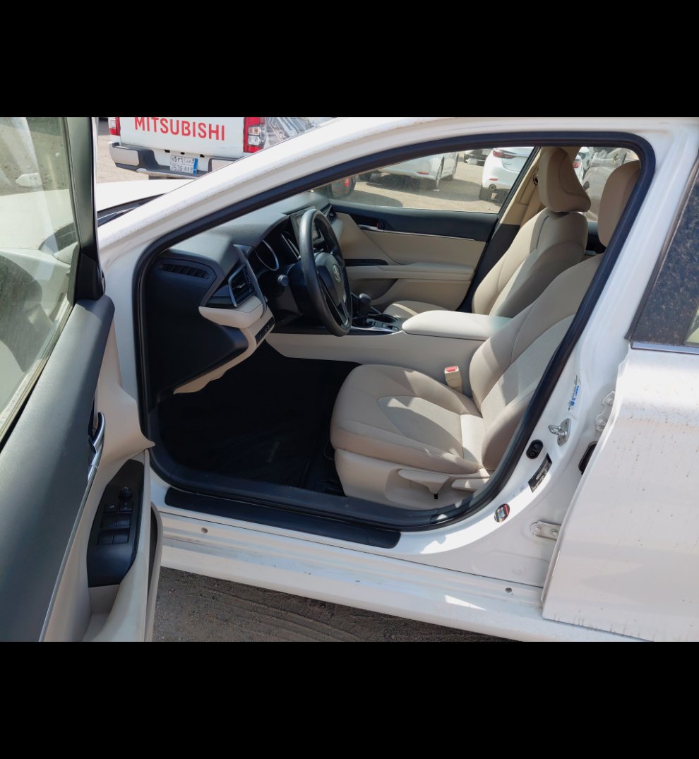 تويوتا كامري LE - STD 2023 image