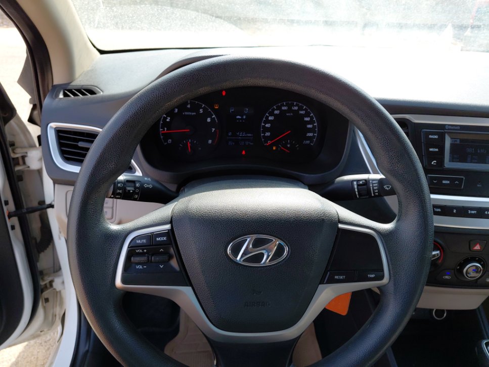 هيونداي أكسنت SMART  2023 image