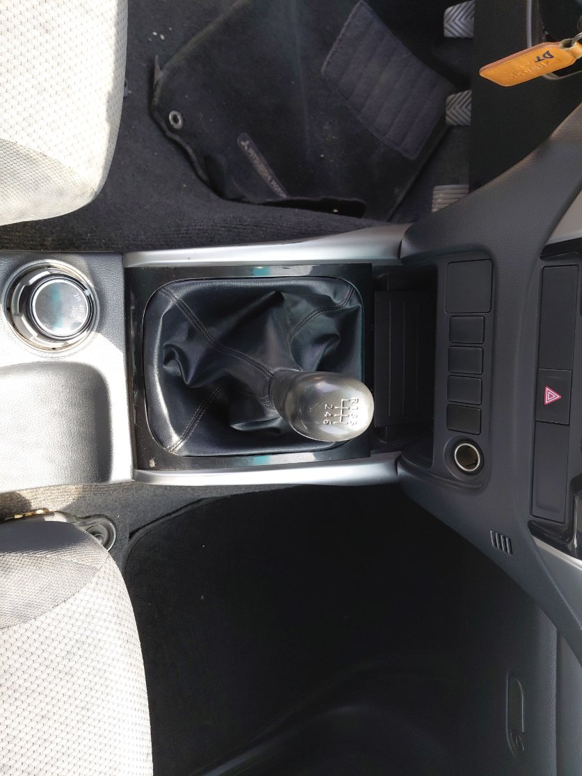 ميتسوبيشي L200 HL 4x4 2022 image