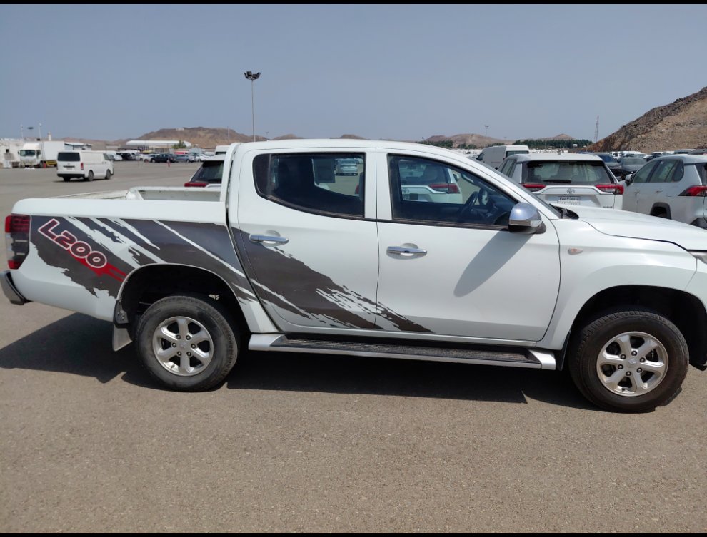 ميتسوبيشي L200 HL 4x4 2022 image