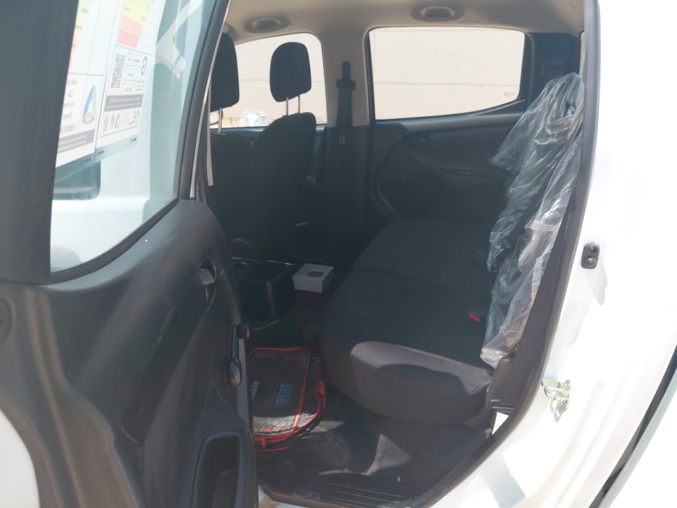 Isuzu D MAX 4x4 2024 image