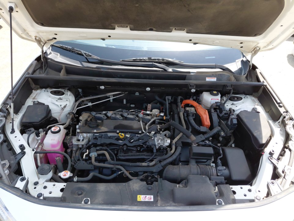 تويوتا راف فور LE HEV 4X4 2022 image