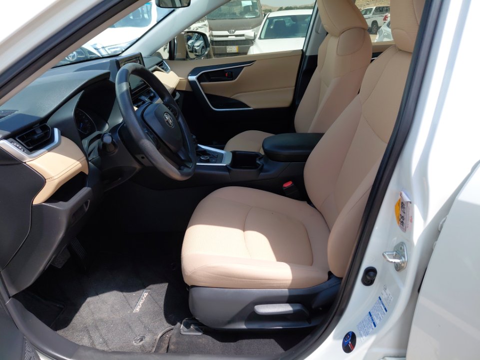 تويوتا راف فور LE HEV 4X4 2022 image