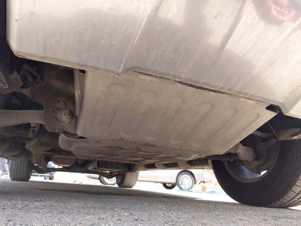 GMC Yukon SLE 2022 image