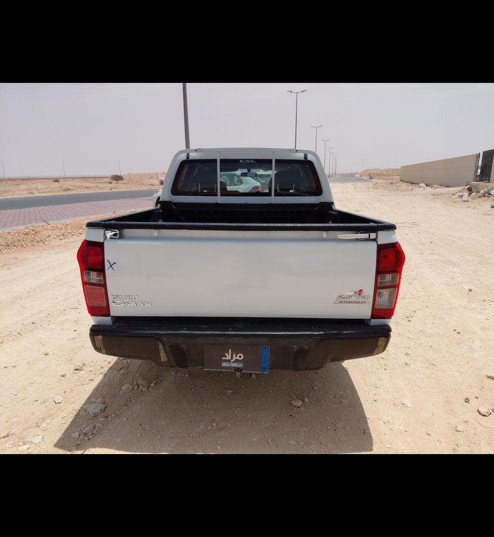 Isuzu D MAX  2021 image