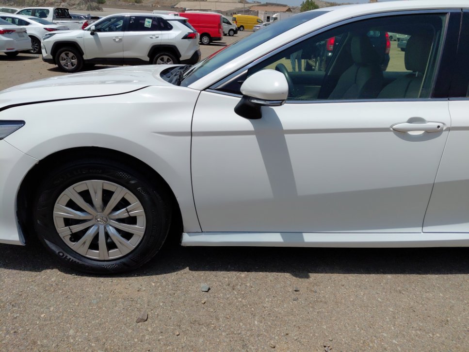 تويوتا كامري LE - STD 2023 image