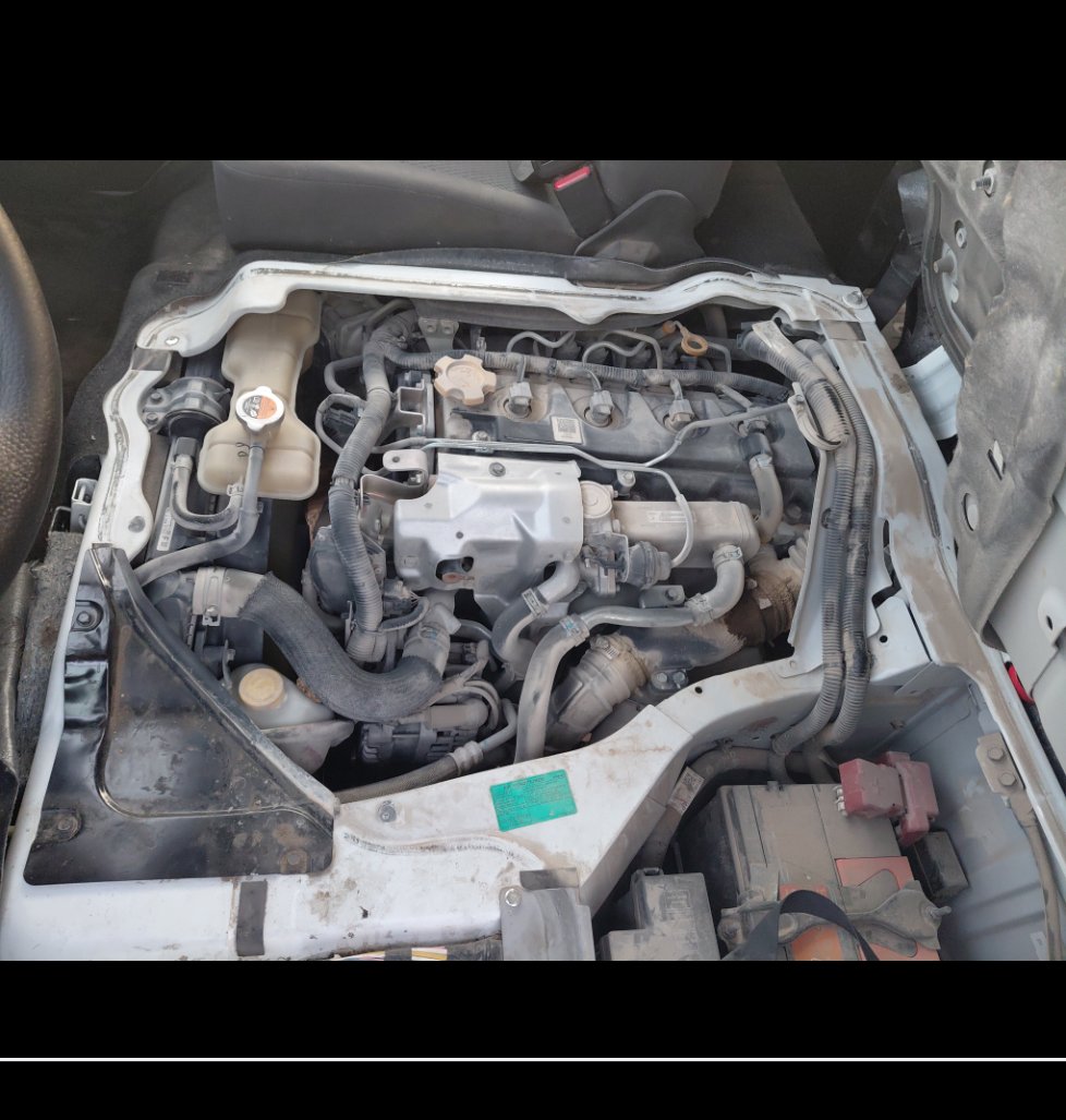 نيسان Urvan  2021 image