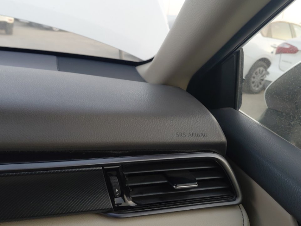 تويوتا كامري  2021 image