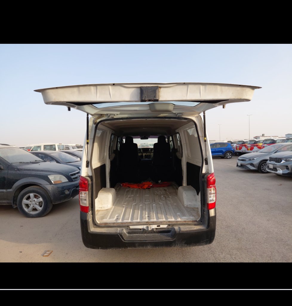 نيسان Urvan  2021 image