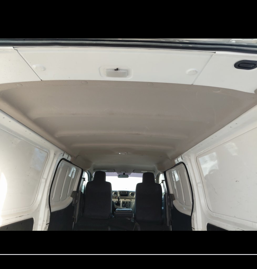 نيسان Urvan  2021 image