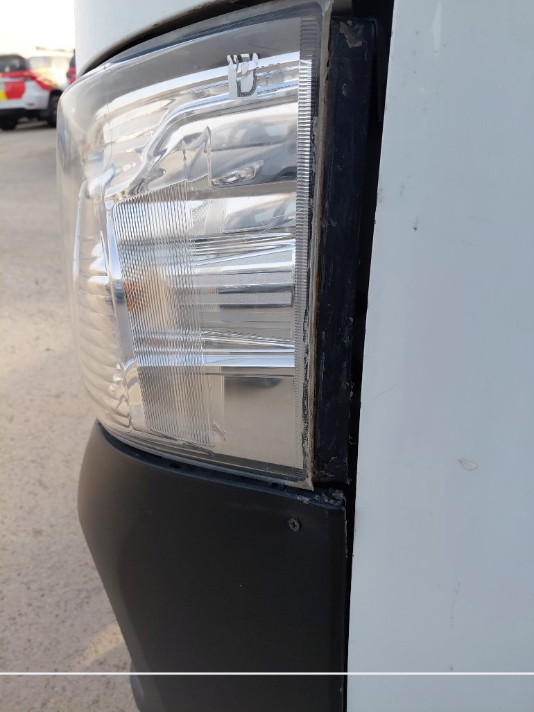 نيسان Urvan  2021 image