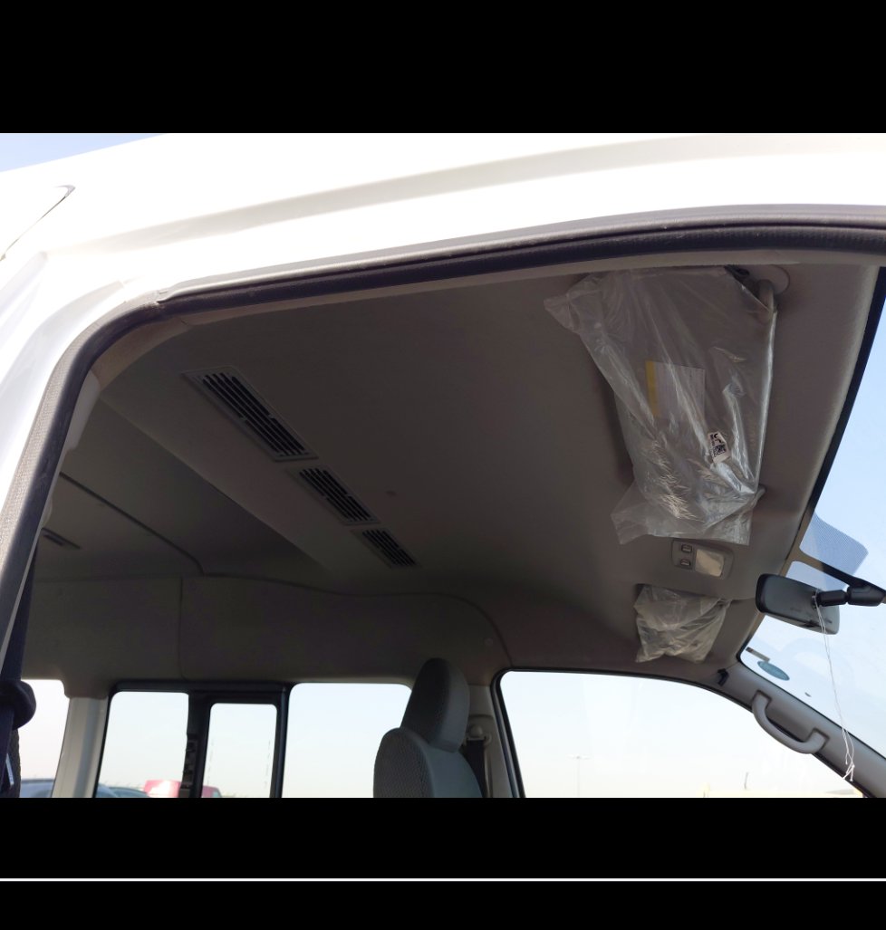 نيسان Urvan  2022 image