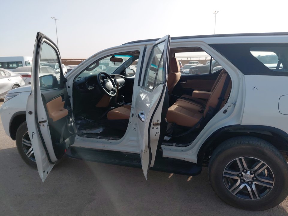 تويوتا فورتشنر  2022 image