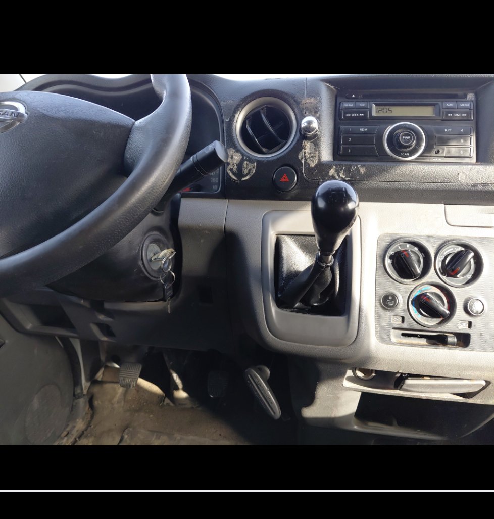 نيسان Urvan  2020 image