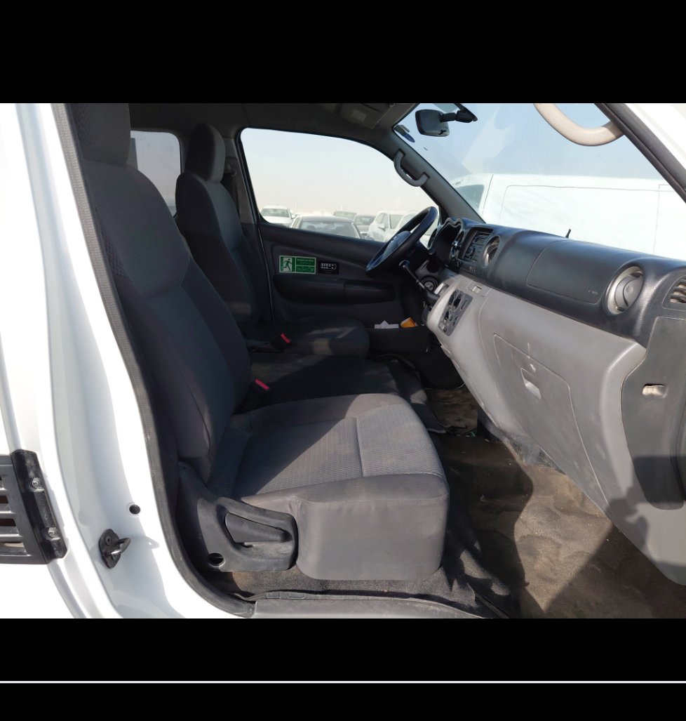 نيسان Urvan  2020 image